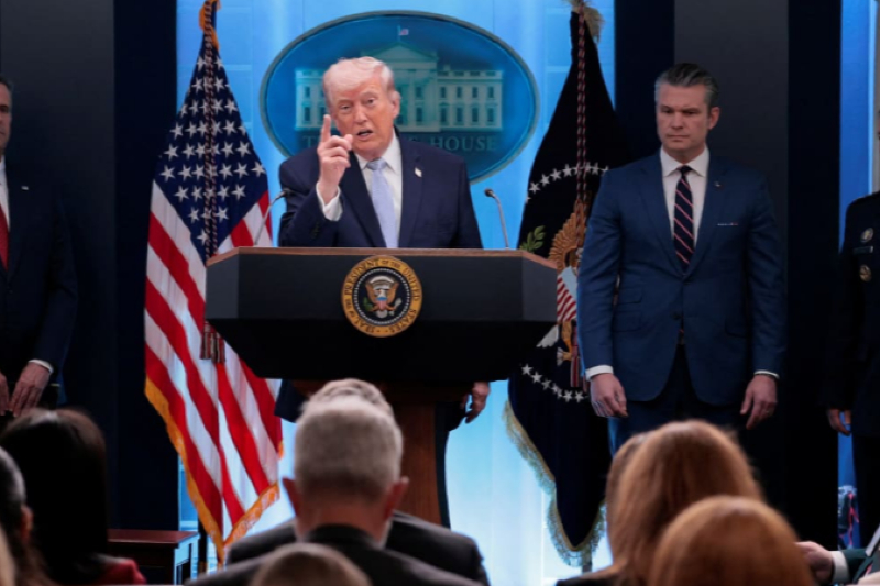 Trump Issues Ultimeatum to Iran: Threatens Total Destruction of Infrastructure by Tuesday Night