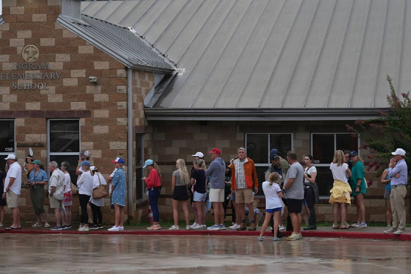 Flash Floods in Texas Leave 24 Dead