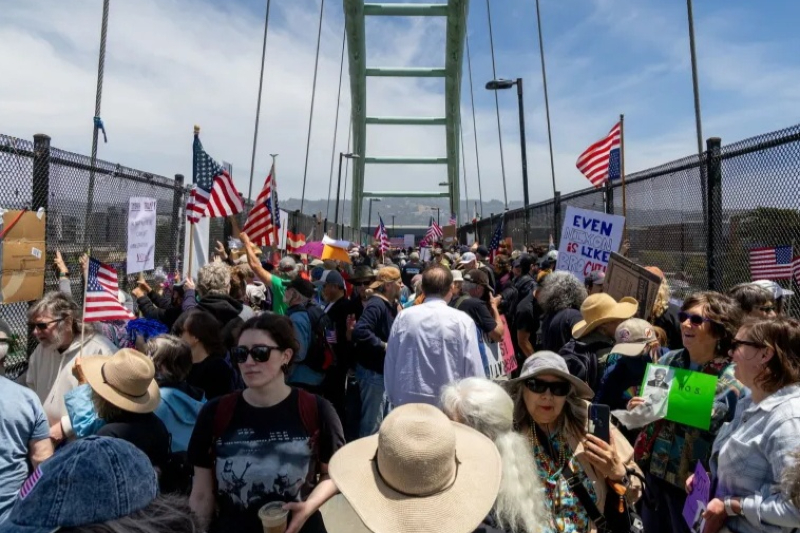 National Guard on Standby as “No Kings” Protests Set to Sweep Across US