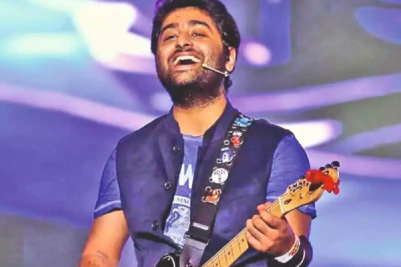 Arijit Singh To Step Away From Film Playback