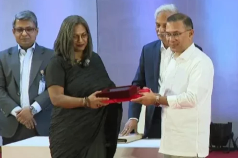 Prime Minister Presents Ekushey Padak 2026 to Distinguished Recipients