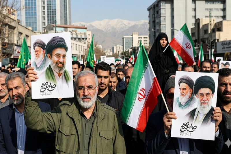 Iranians Deeply Divided Over Mojtaba Khamenei’s Rise to Power